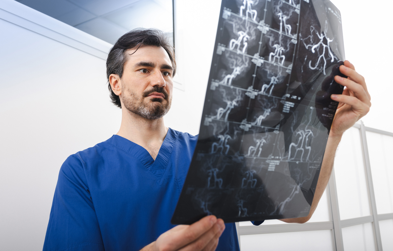 Magnetic resonance angiography